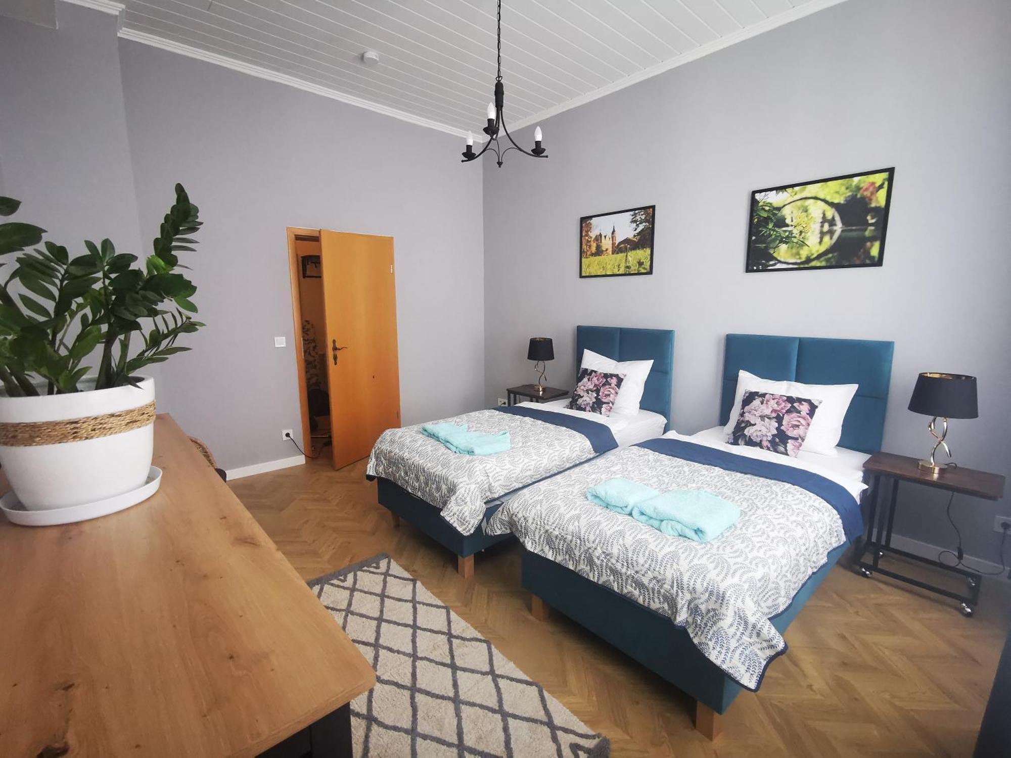 Under The Hill Apartment